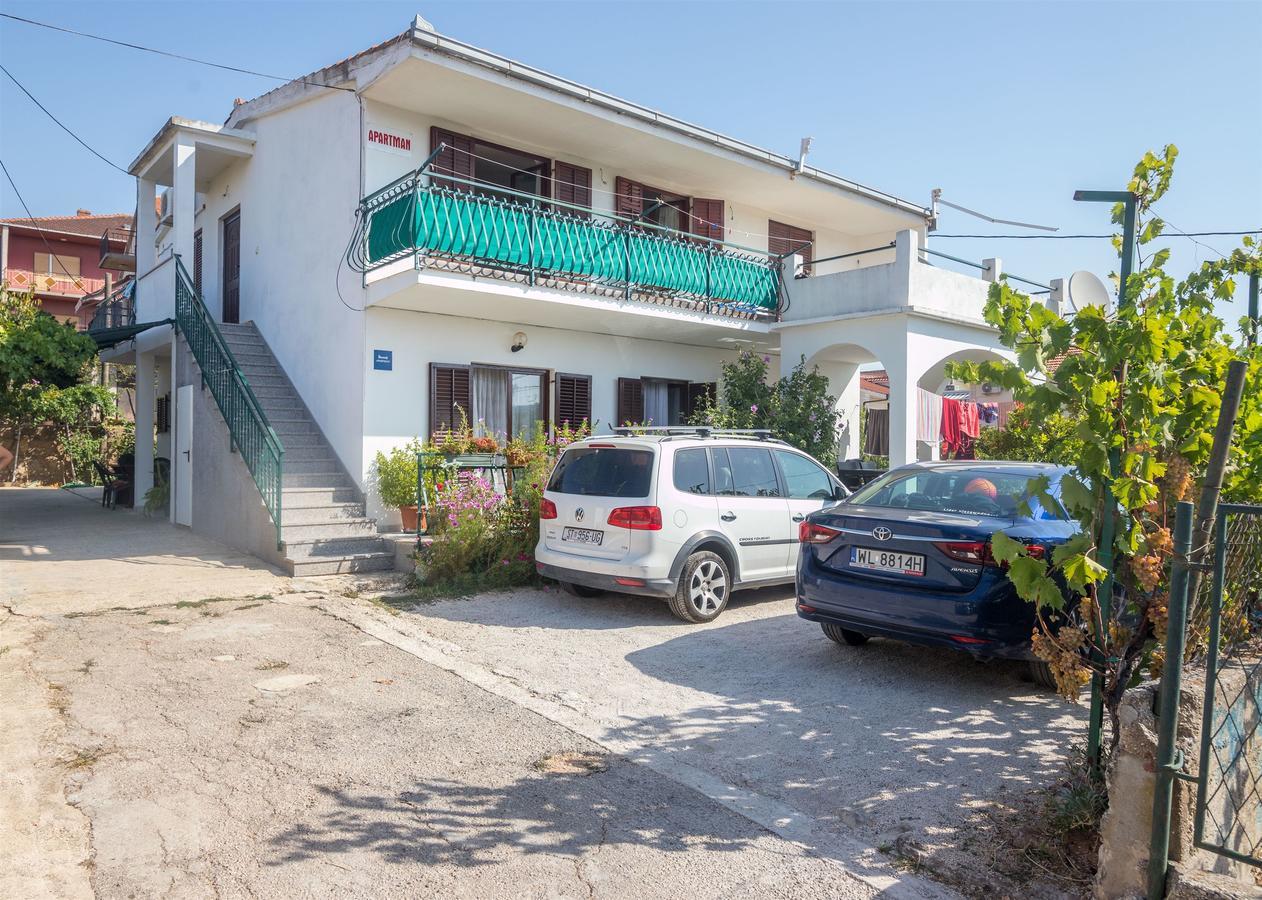 Apartment Vinka Trogir Ngoại thất bức ảnh