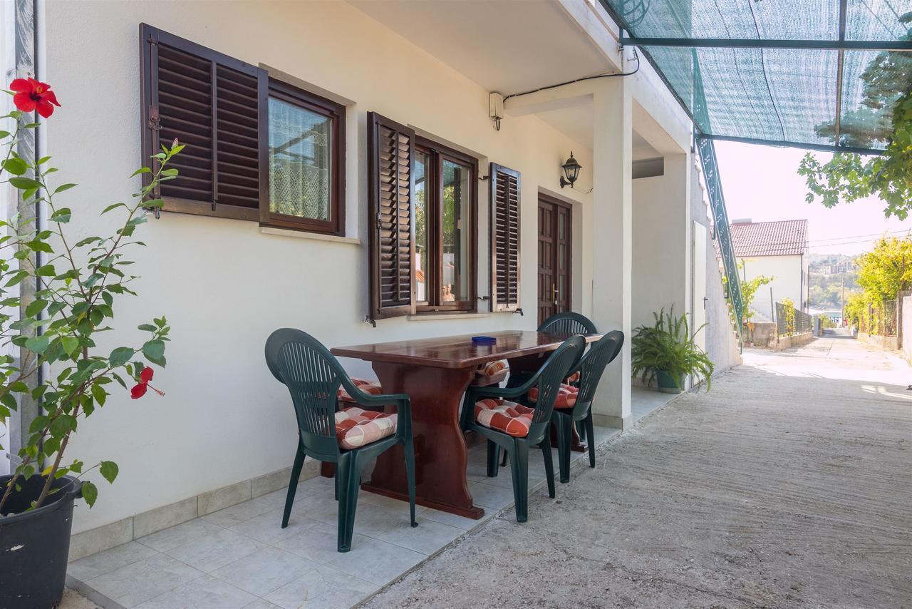 Apartment Vinka Trogir Ngoại thất bức ảnh